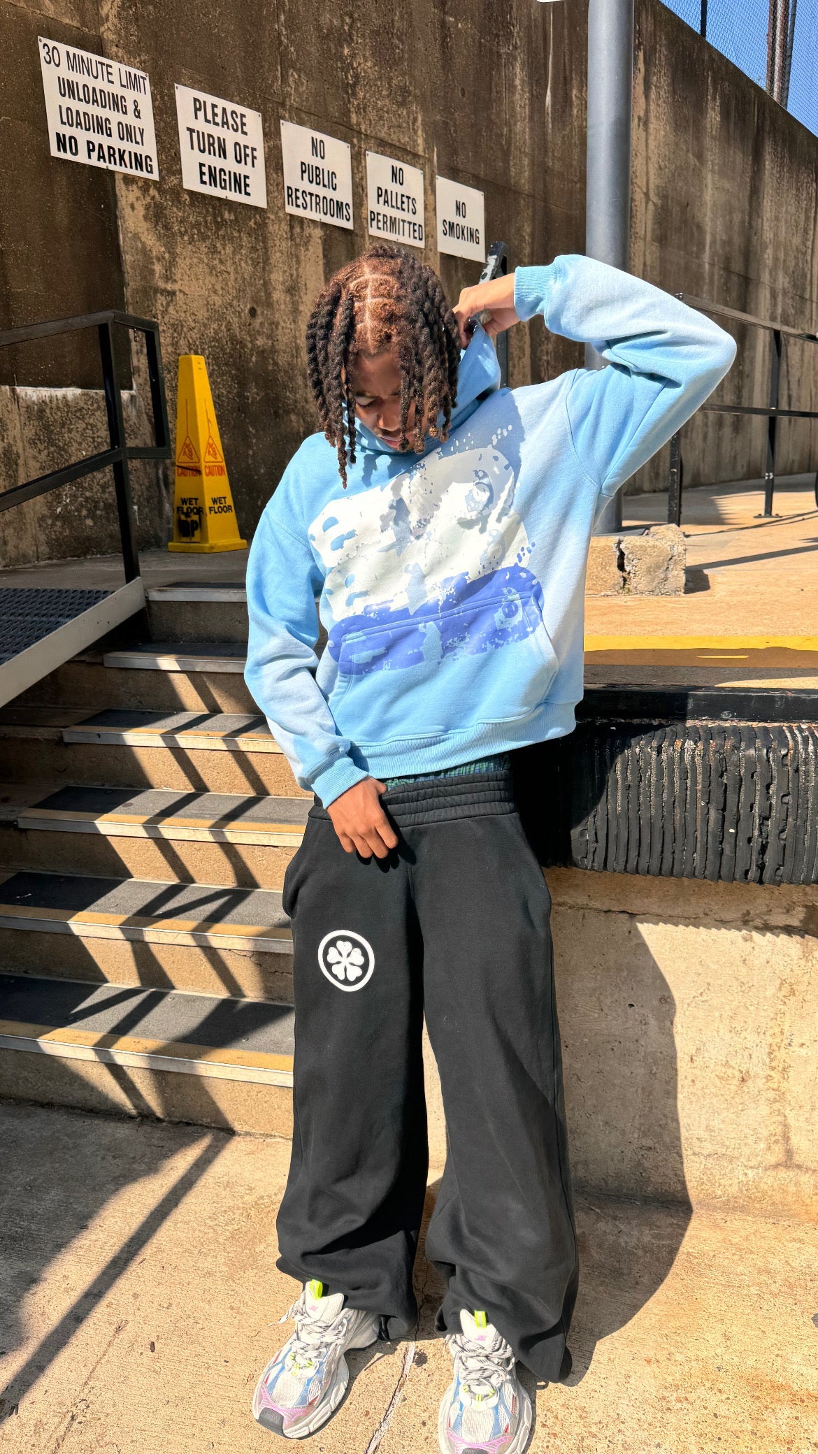 BLUE END HOODIE