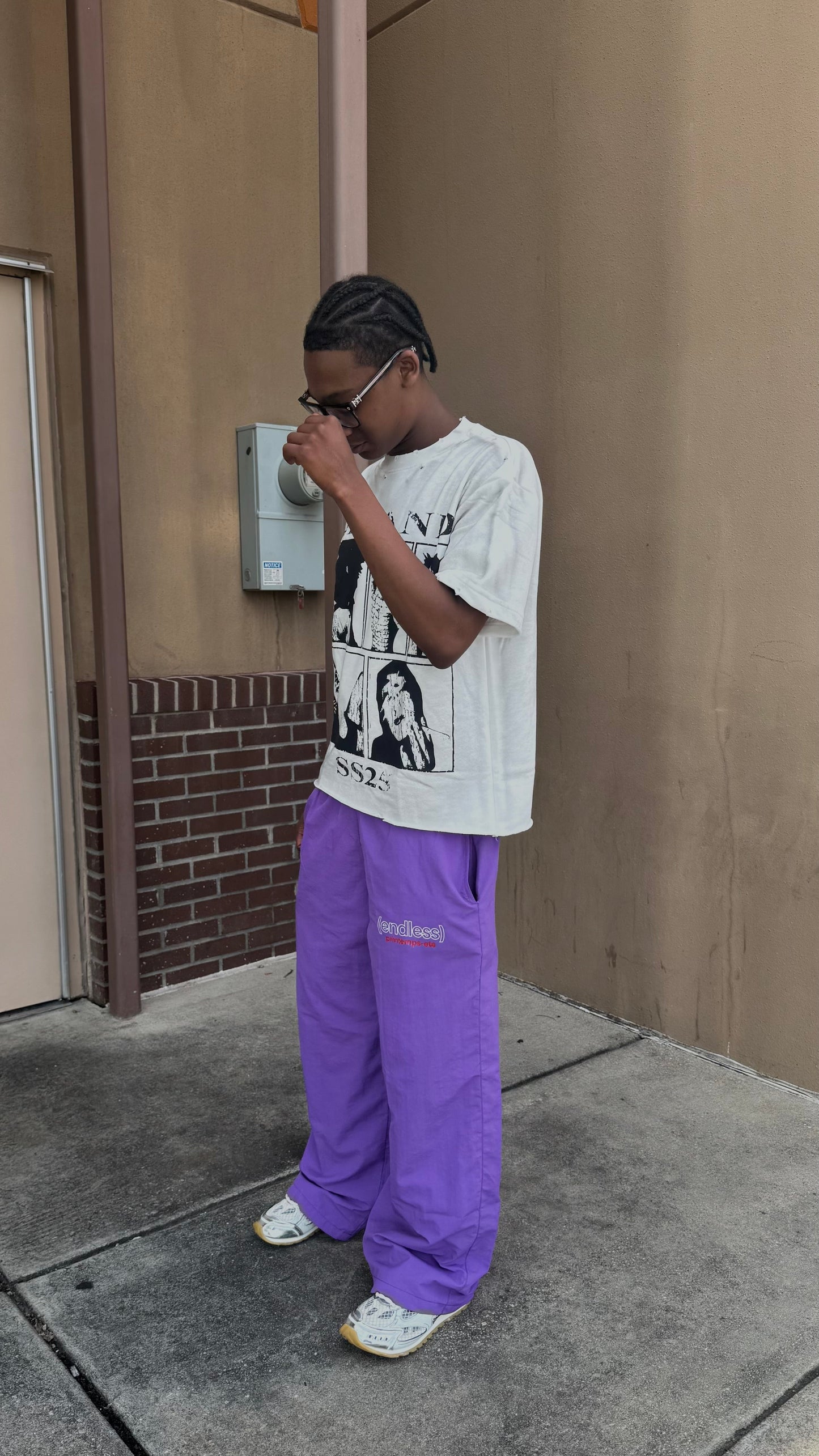 END NYLON SWEATS